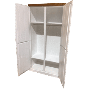 Byron Budget Wardrobe